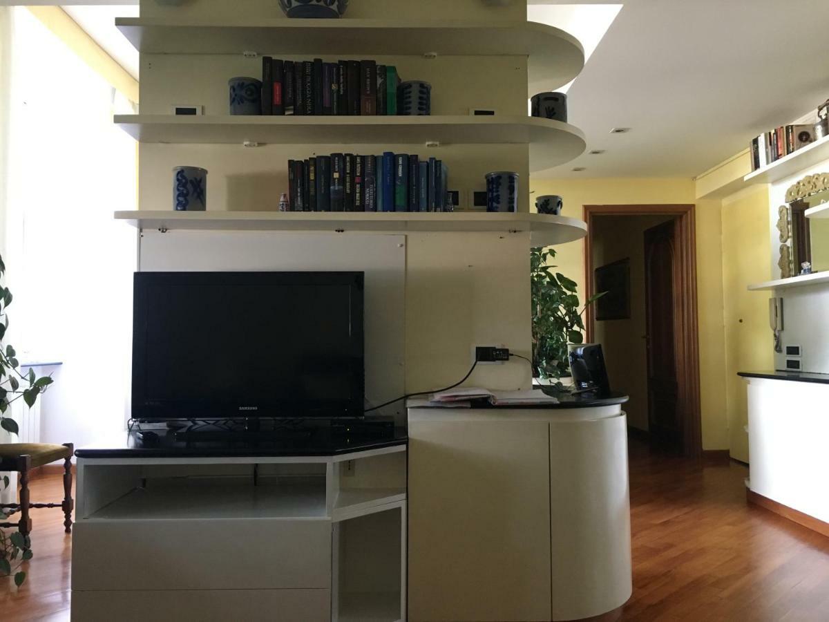 Finestra Su Genova Apartment Exterior foto