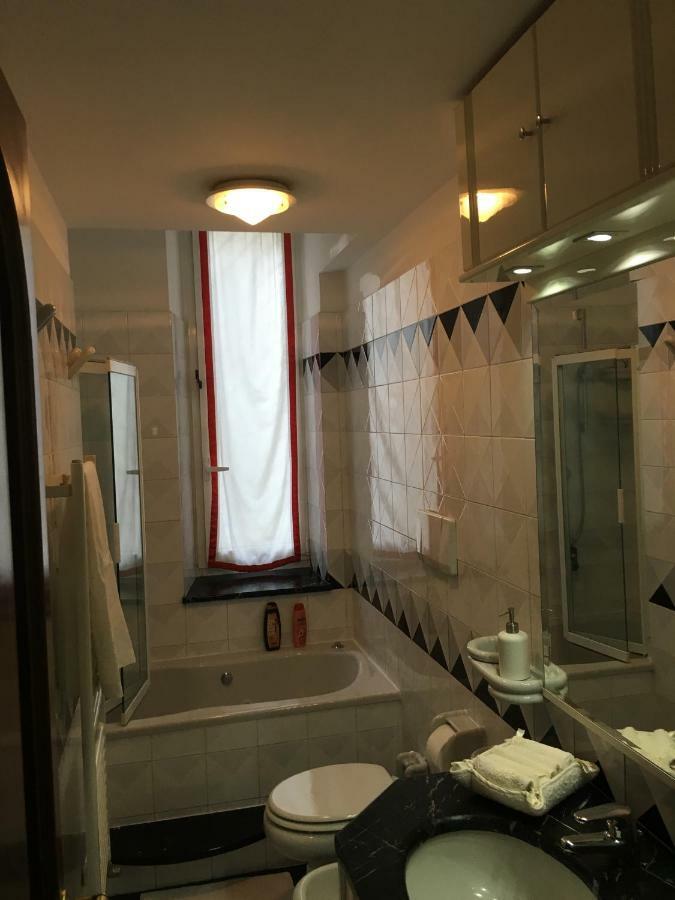Finestra Su Genova Apartment Exterior foto
